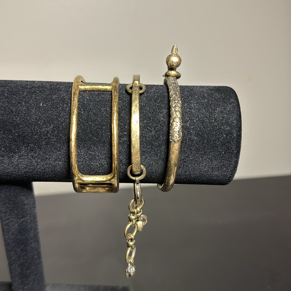 Lucky Brand Set of 3 bracelets - Picture 4 of 15